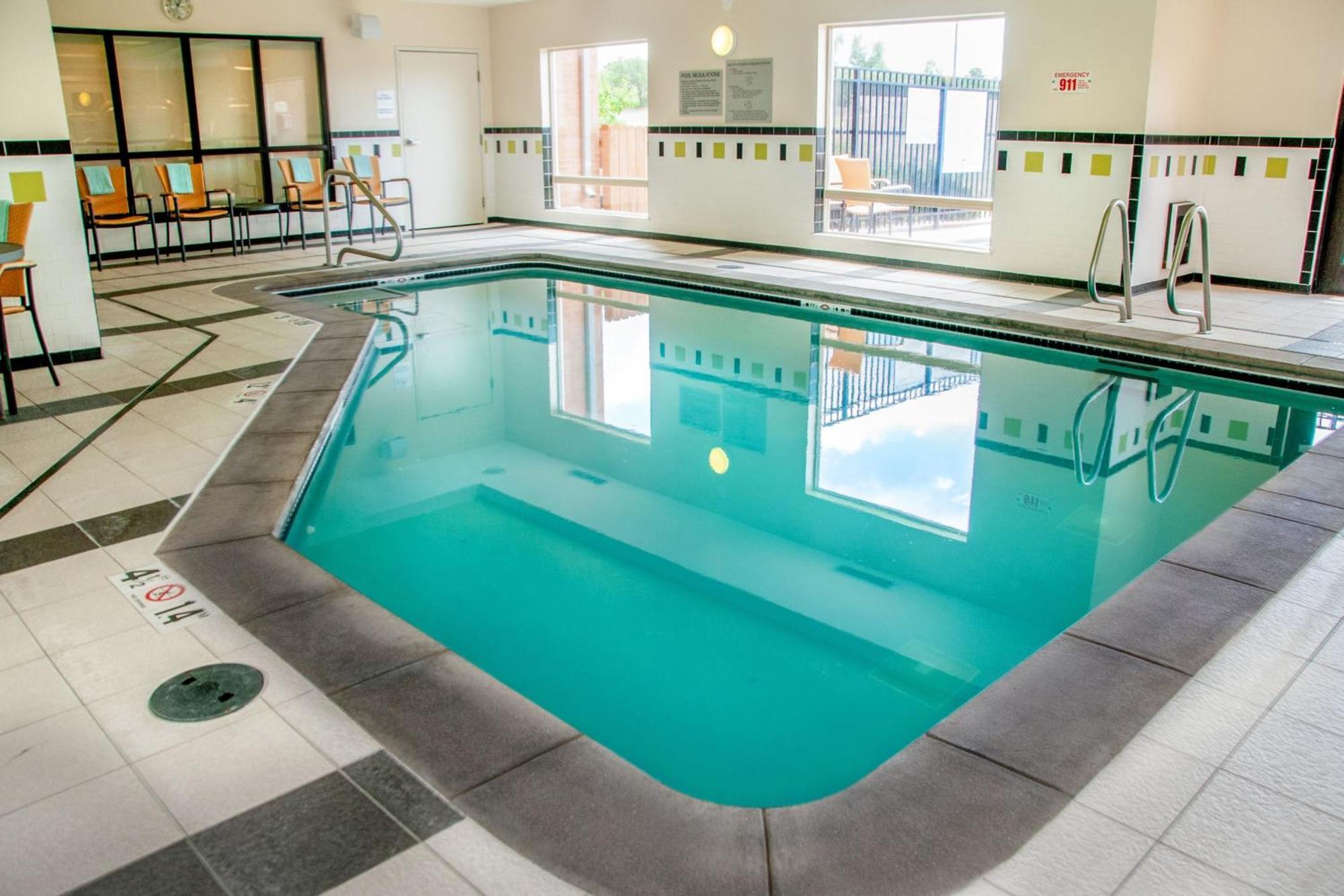 Fairfield Inn And Suites By Marriott Colorado Springs North Air Force Academy Gleneagle Exteriör bild