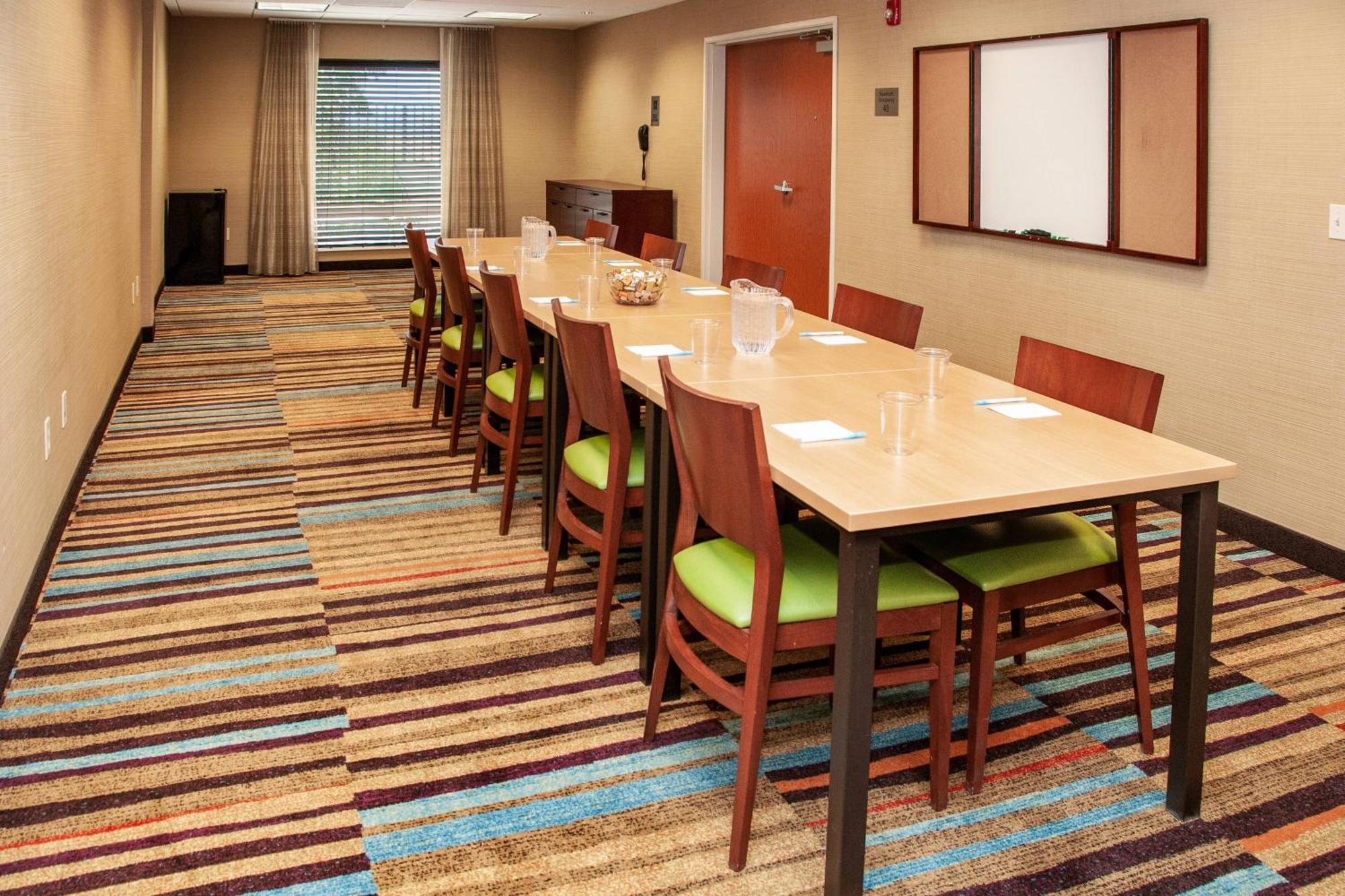 Fairfield Inn And Suites By Marriott Colorado Springs North Air Force Academy Gleneagle Exteriör bild