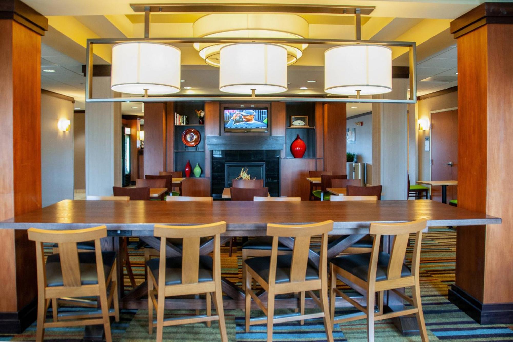 Fairfield Inn And Suites By Marriott Colorado Springs North Air Force Academy Gleneagle Exteriör bild