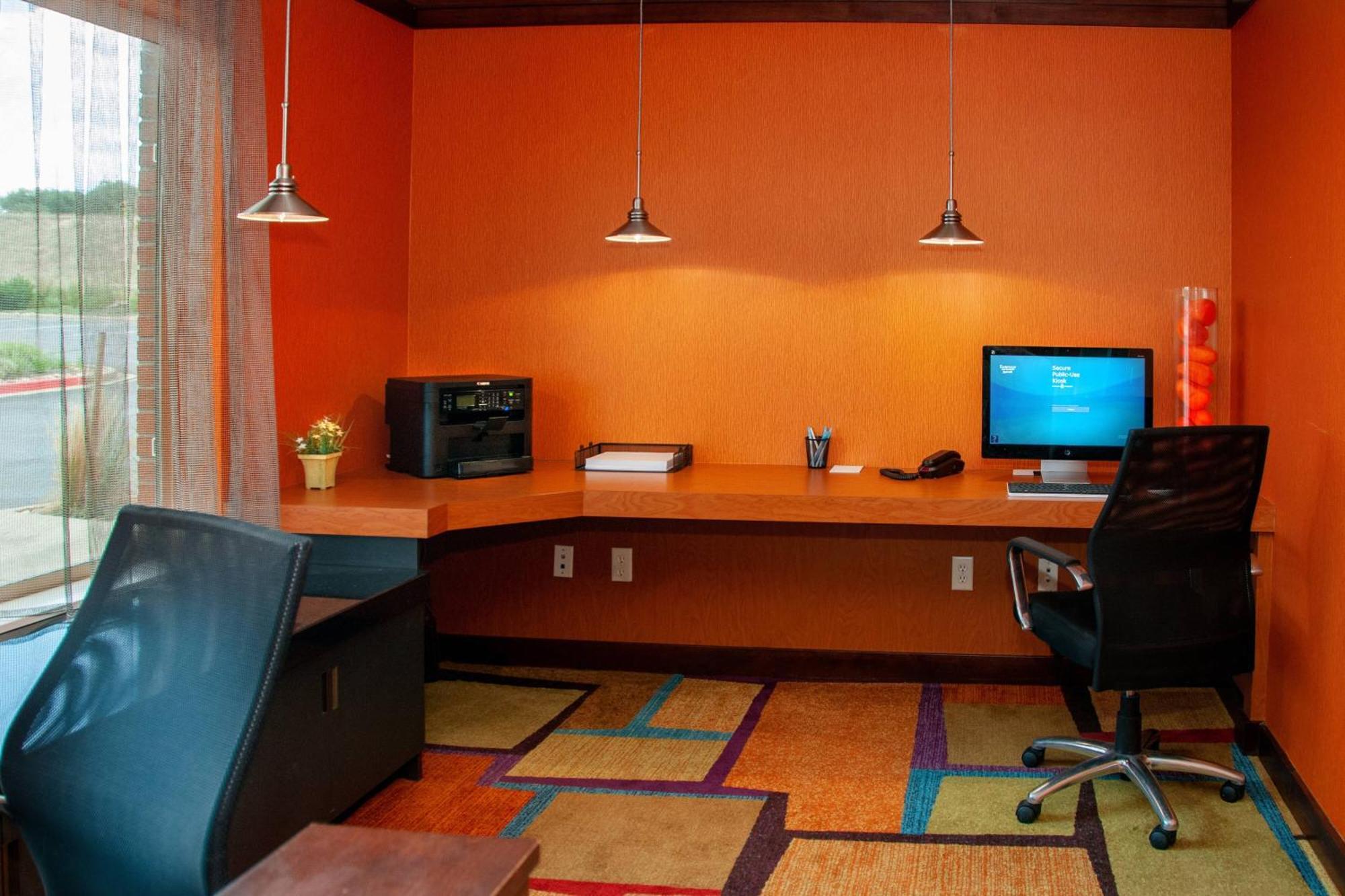 Fairfield Inn And Suites By Marriott Colorado Springs North Air Force Academy Gleneagle Exteriör bild